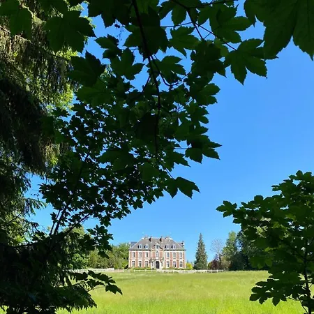 Holiday home Domaine De Vadancourt Maissemy