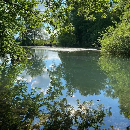 Holiday home Domaine De Vadancourt Maissemy