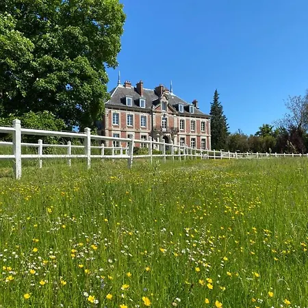 Holiday home Domaine De Vadancourt Maissemy