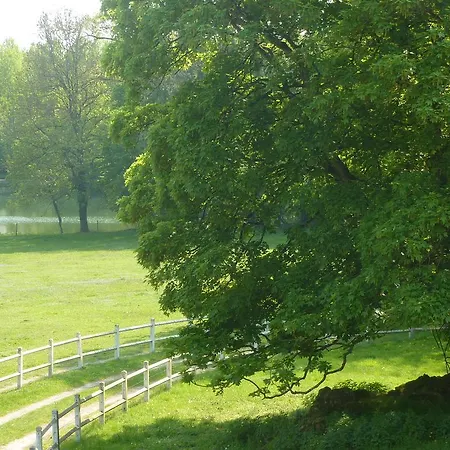 Domaine De Vadancourt Holiday home Maissemy
