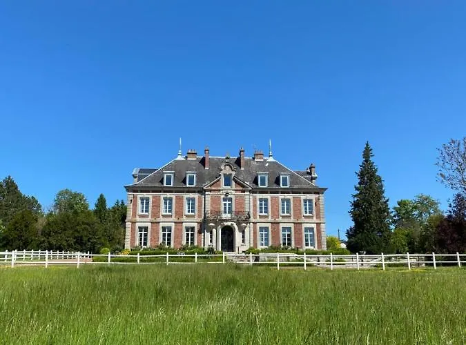 Holiday home Domaine De Vadancourt Maissemy